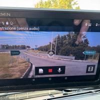 Navigatore Garmin x mezzi pesanti con dash cam