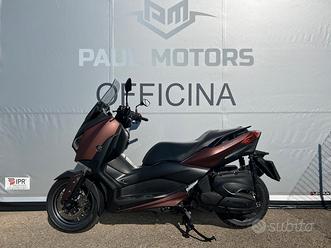 Yamaha X-Max 400 base