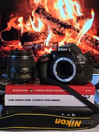 Nikon D5200 + obiettivo 18-55 + borsa