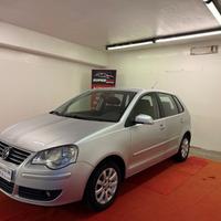 Volkswagen Polo 1.4/80CV 16V 5p. Sportline
