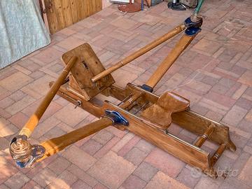 Vogatore vintage in legno massello da esposizione