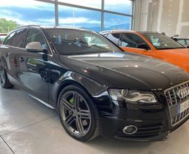 Audi A4 S4 Avant 3.0 V6 tfsi quattro s-tronic