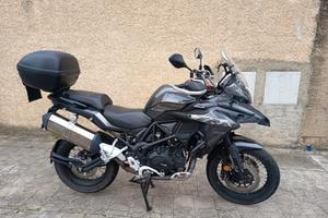 Benelli TRK 502 X ABS