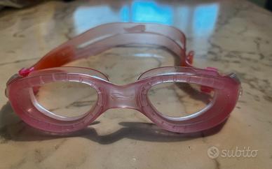 Occhialini da bambine per mare e piscina