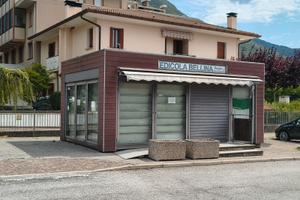 Chiosco ad uso commerciale
