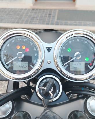 Triumph Bonneville t120