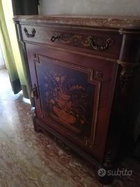 Mobile in legno di Bois de rosé 