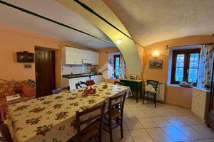 3 LOCALI A COASSOLO TORINESE