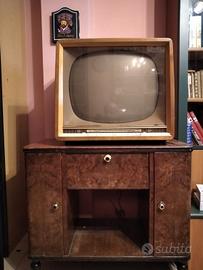 televisione a valvole 