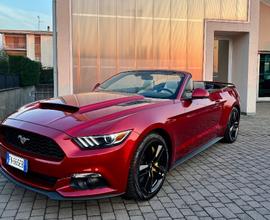 FORD Mustang UFFICIALE ITALIANA BOOK SERVICE FOR