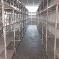 Scaffali ad incastro