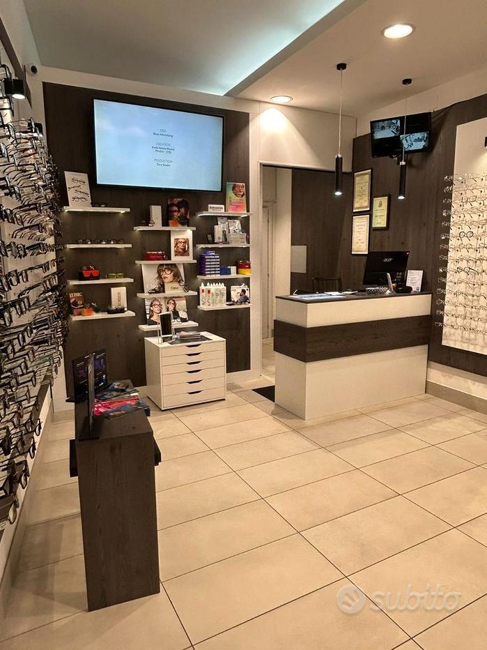 Interior Design Arredamento Negozi Ottica Prezzi Arredamento