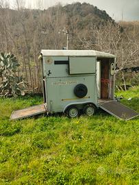 trailer per cavalli