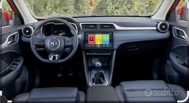 Automobile MG ZS