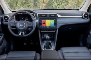 Automobile MG ZS