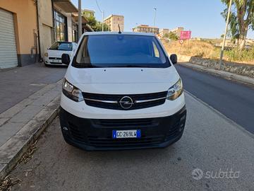Opel Vivaro 1.5 Cdti lungo