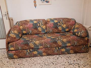 Divano letto, due singoli o matrimoniale. 