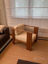 Poltrona di design realizzata artigianalmente