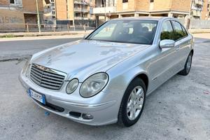 Mercedes-benz E 280 CDI cat Elegance