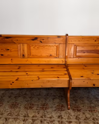 Cassapanca in legno con contenitore