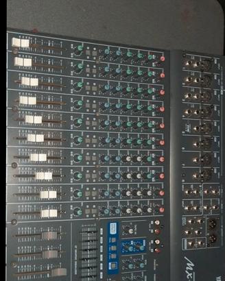 Mixer YAMAHA MX 12/4