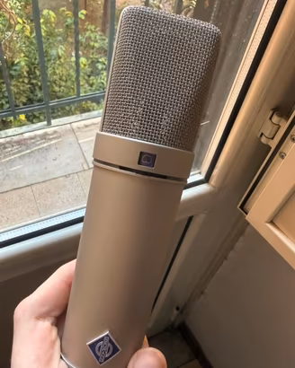 Microfono top di gamma: Neumann U-89 AI da studio