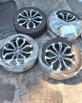 Cerchi e gomme Toyota Yaris Cross