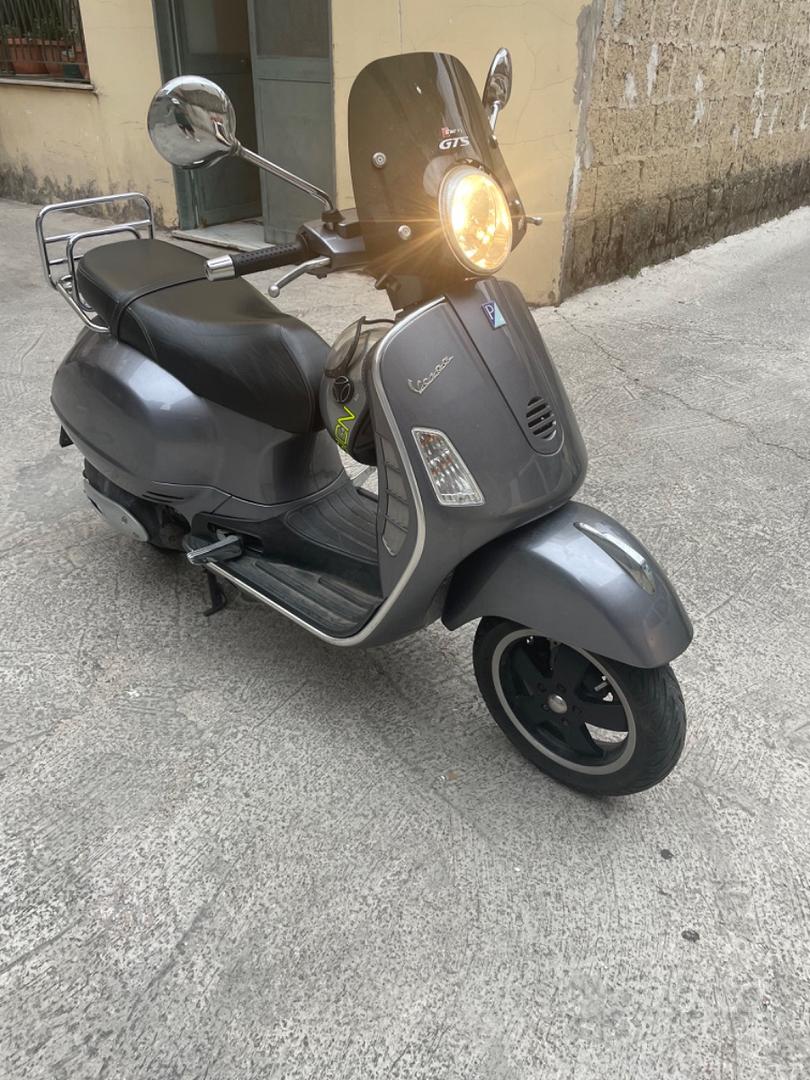 Telo Copri Scooter Piaggio Vespa PX125 Arcobaleno : .it