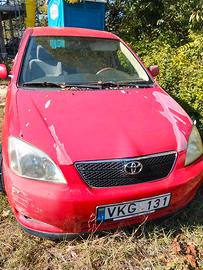 Toyota Corolla per pezzi