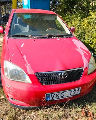 Toyota Corolla per pezzi