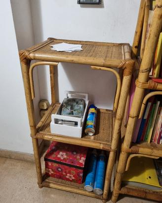mobiletto in vimini