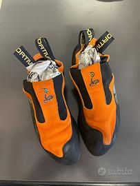 SCARPETTE ARRAMPICATA LA SPORTIVA COBRA 38,5
