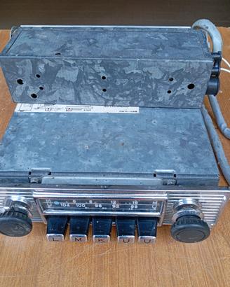 Autoradio Blaukpunt anni 60 per auto d'epoca 