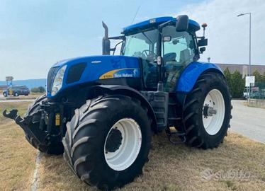 New holland t7070