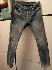 jeans DIVIDED