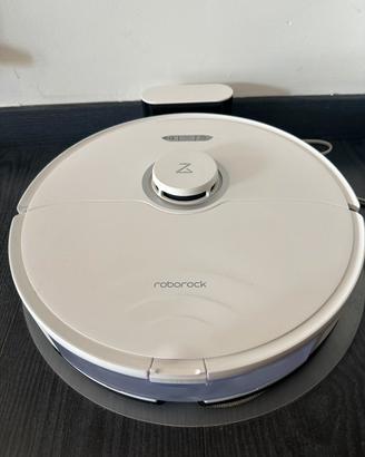 Roborock S8 robot aspirapolvere e lavapavimenti