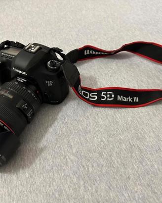 Canon 5D mark iii + canon 24-105 stab 20000 scatti