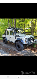 Land rover defender 110 pick up