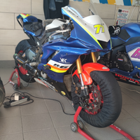 Yamaha r6 racing