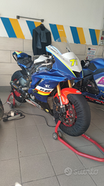Yamaha r6 racing