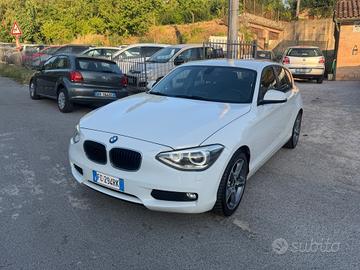 Bmw 116 116d 5p. Urban