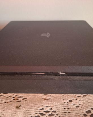 Sony PlayStation 4