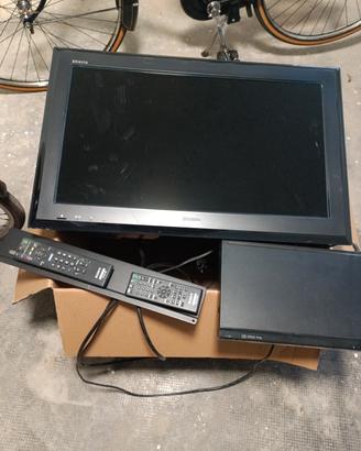 tv Sony Bravia 28 pollici+videorecorder dvd