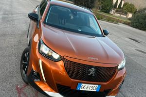 Peugeot e-2008 elettrica unico proprietario