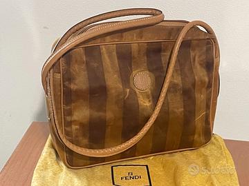 👜 FENDI Vintage Borsa Tracolla Anni ’90 – Pelle