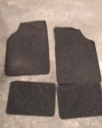 set completi di tappetini  Renault Megane III