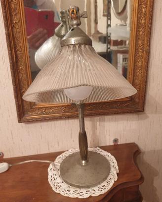 Lampada da scrivania 