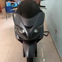 Scooter Honda 250