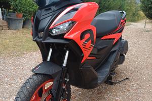 Aprilia SR-GT 125