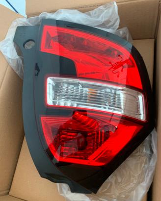 Fanale post.sx Renault Twingo III